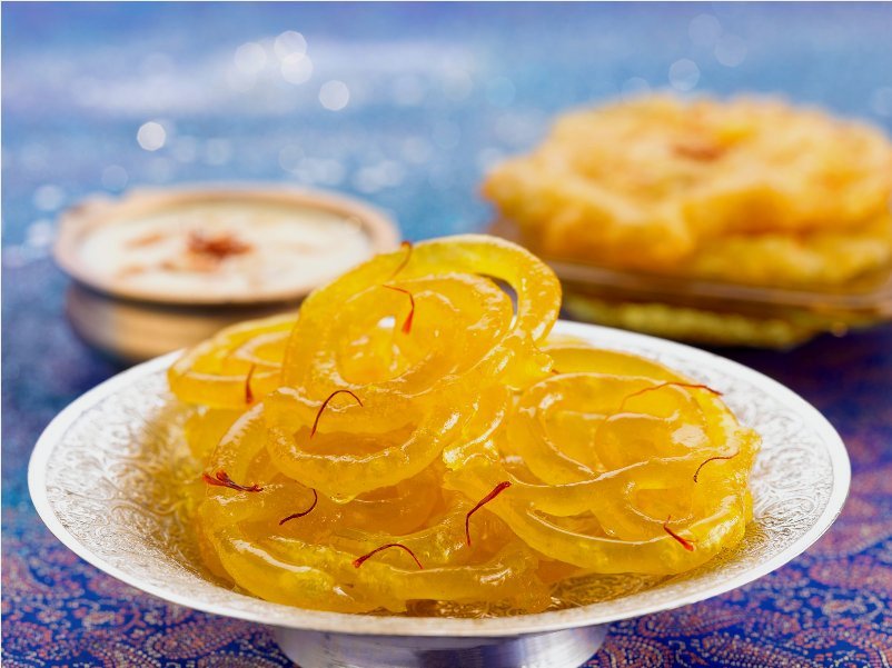 Jalebi with curd