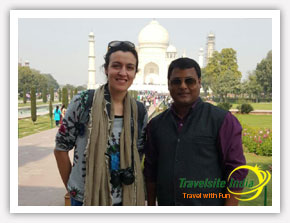 Taj Mahal Tour of Happy Customer from Italy