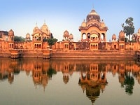 Vrindavan, Taj Mahal Tour